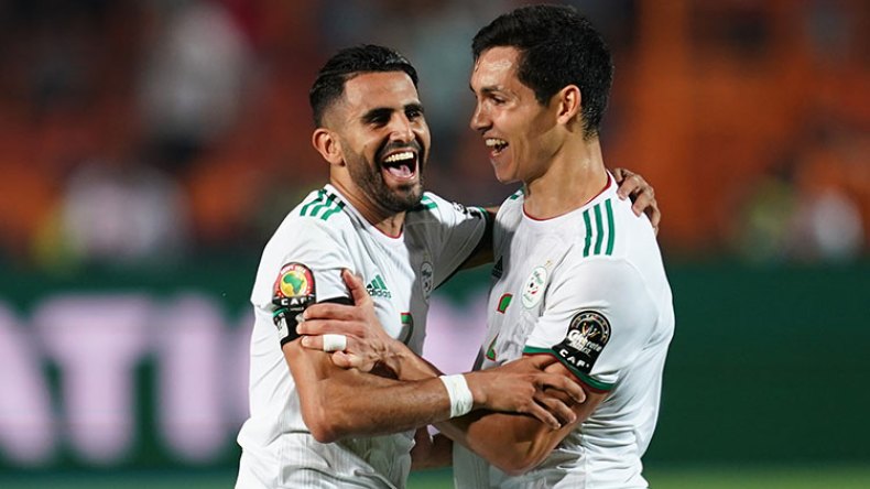 Algerian Football Federation to Honor Mahrez and Mandi at Upcoming Training Camp