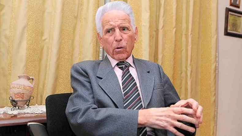 وفاة المجاهد محمد علي هارون عن عمر ناهز 99 عاماً