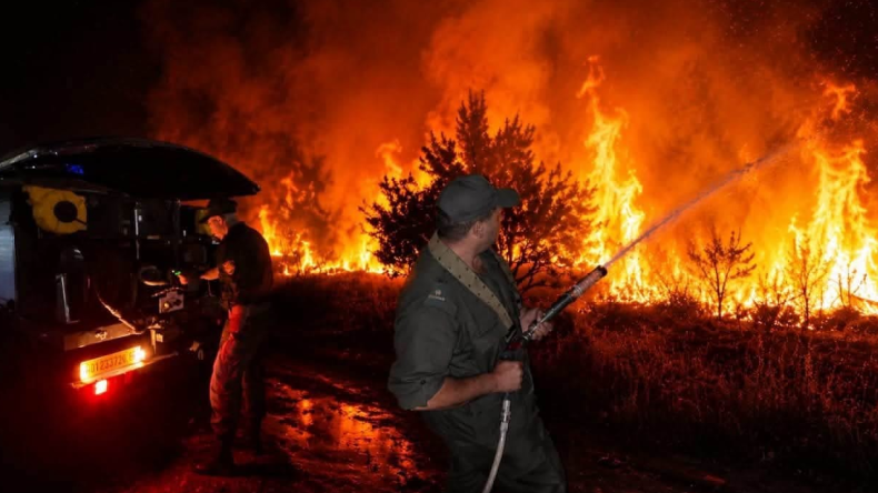 Algeria Battles 1550 Fires Amidst Severe Heatwave