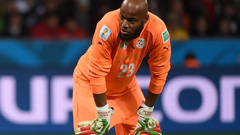 Algeria's Goalkeeping Crisis: Did Bietkovic Overlook M'Bolhi?