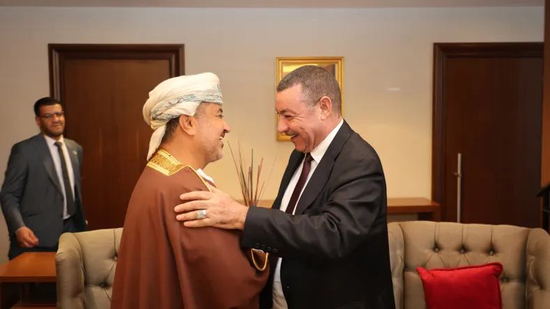 Algerian and Omani Ministers Meet in Algiers