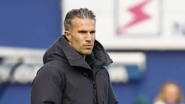 Robin van Persie Sacked by Feyenoord Rotterdam