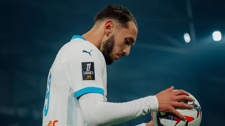 Tottenham and Napoli Vie for Amine Gouiri Amidst Transfer Window Frenzy