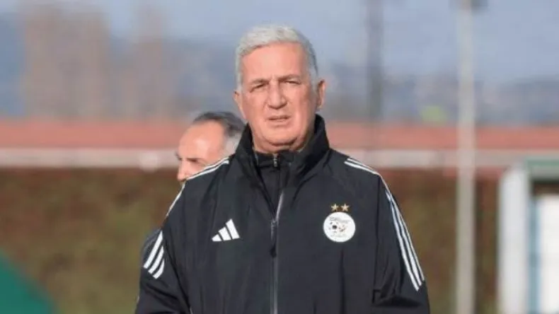 Bensebaini Boosts Algeria Ahead of Argentina World Cup Clash