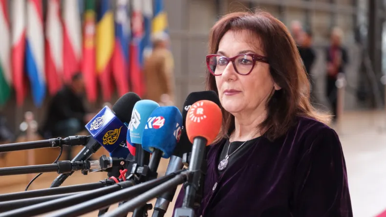 EU Commissioner Visits Algeria for Cooperation Talks