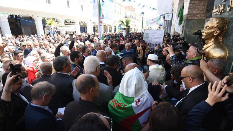 Algeria Commemorates National Day of Memory in Setif