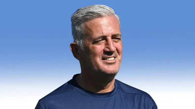 Algerian Football Federation Explores Spanish Coaching School Amidst Coach Uncertainty