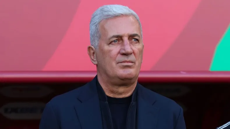 Algerian National Football Team: A Legacy of Foreign Coach Failures and Fleeting Successes