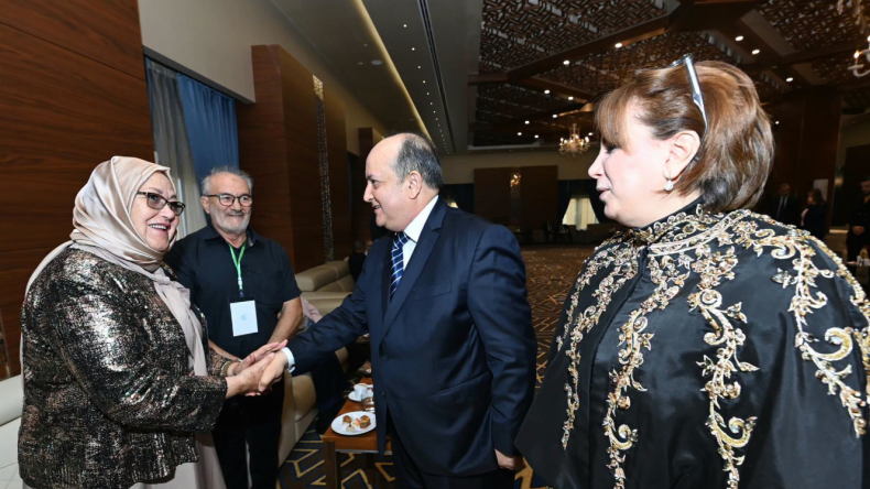 Prime Minister Oversees National Artist Day Ceremony