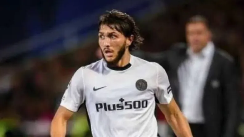 Como Eyes Algerian Left-Back Hajjjam Amidst Transfer Pursuit