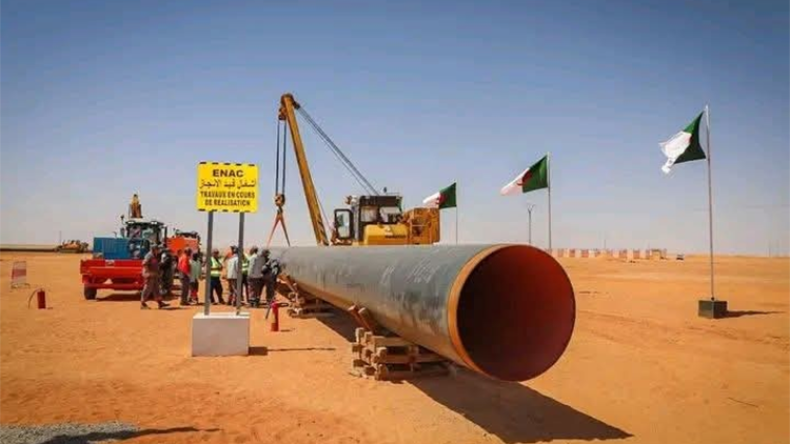 Algeria Launches Trans-Saharan Gas Pipeline, Undermining Moroccan Project