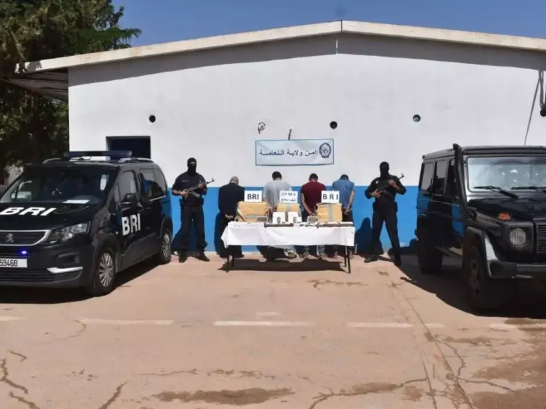 DGSN Dismantles Cross-Border Drug Network in Naâma, Seizes 98kg of Kif