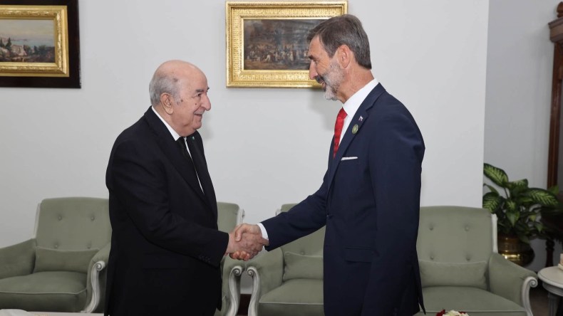 Algerian President Receives Slovak Foreign Minister